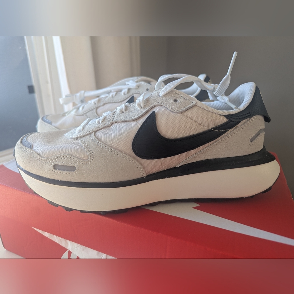 Nike Phoenix Waffle Sneakers